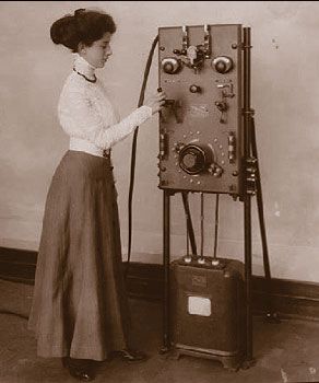 The early beginnings of Electric Vehicles